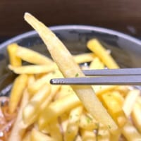 フライドポテトはシューストリングタイプ