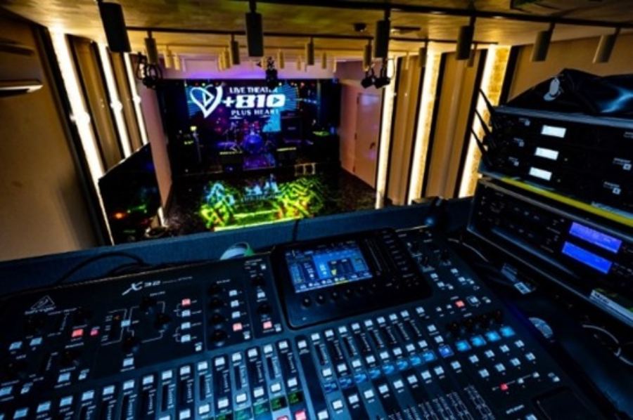 “友引限定”で葬儀場がライブハウスに　ヘビメタ対応の「さいたま葬儀連盟」が音楽解放デーを始動