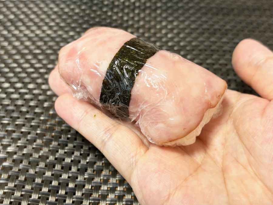 シャウスライスのスパム風おにぎり
