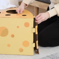 組み立て式ですが、パーツ数も少なく、工具いらずでカンタンに完成