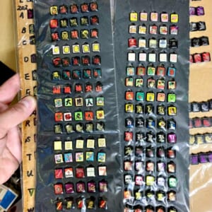 かつてヤンキー文化を彩った「裏ボタン」が大量発見　これは懐かしい……！