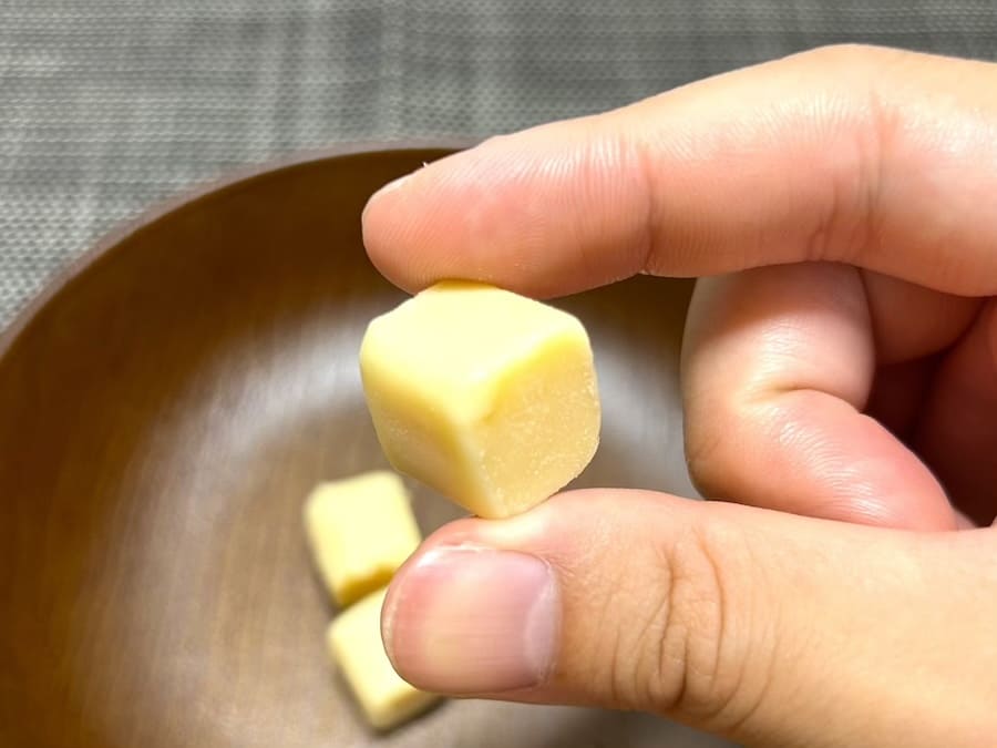 焼く前のクッキー生地のような触りごこち