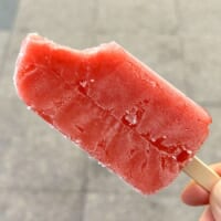 一瞬凍らせたスイカに錯覚するほど