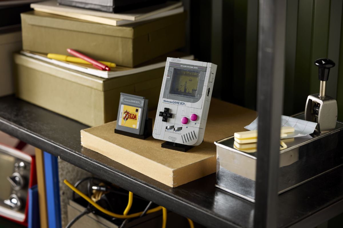 初代ゲームボーイをレゴで忠実に再現