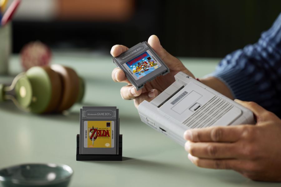付属パーツとしてゲームカートリッジが付属