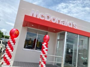 最寄りのマックが半年ぶりに日本に！与那国島民、Xで歓喜「パスポートいりません」