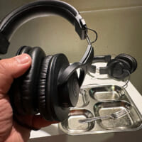 咀嚼音がASMRで聴こえるヘッドフォン