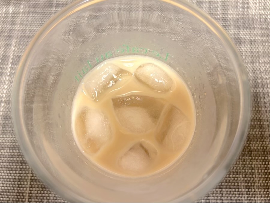 カフェインレスなので水分補給にも