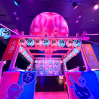 会場には「脳汁音頭」を踊れるやぐらも