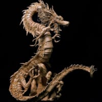ダンボールで作った龍
