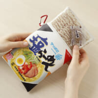 サッポロ一番 塩らーめん そのままポーチ＆麺エコバッグ