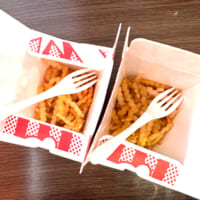 箱を開けると濃厚なトリュフの香りが一面に