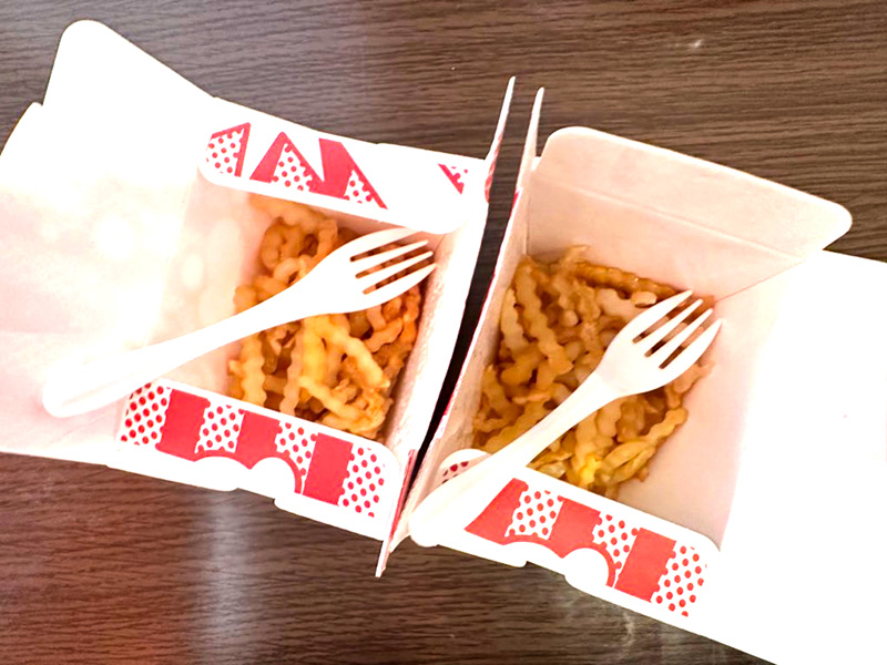 箱を開けると濃厚なトリュフの香りが一面に