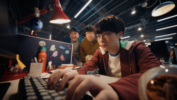「YOASOBEER PROJECT」の新TV-CMおよびWEB-CM「UNDEAD」篇