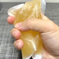 出汁つゆ氷が溶けてきた