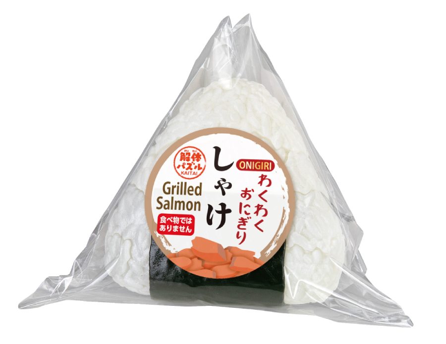 コンビニ風のおにぎりとして飾ることも可能