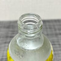 開栓した瞬間に臭気が