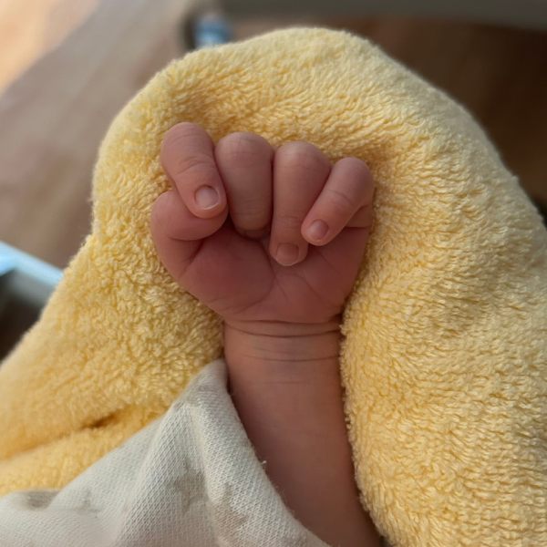 8月30日に生まれたばかりの赤ちゃん
