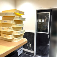 店内には製麺室が