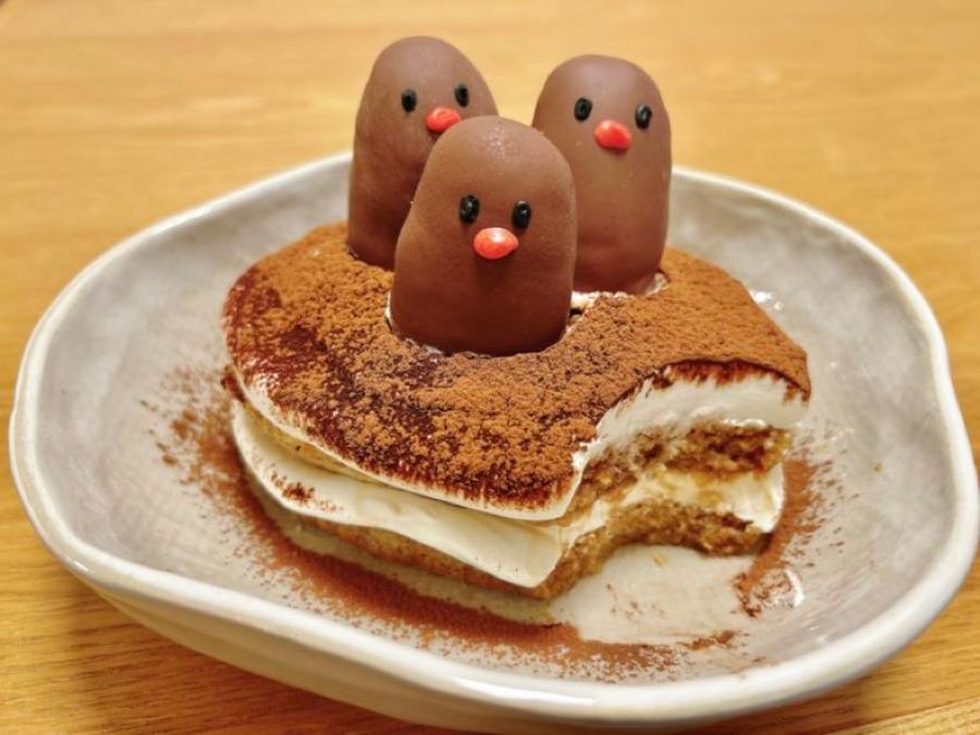 いぬぬぱんさん制作「ディグダケーキ」