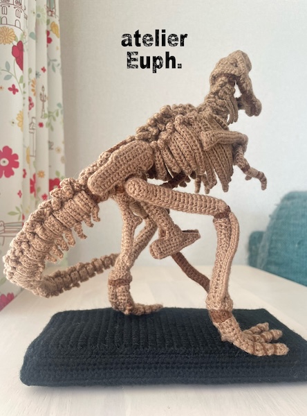 T−REX後ろ