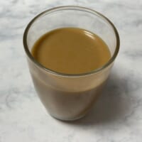 じっくりと味わうように飲んでみると……