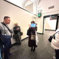 「最後の晩餐」修復プロジェクトの過程を深く知るガイドが、絵画の注目ポイントを独自の切り口で紹介