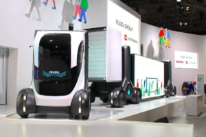変革迎える物流、「運ぶ」の未来とは?いすゞがコンセプトカー「VCCC」を世界初公開