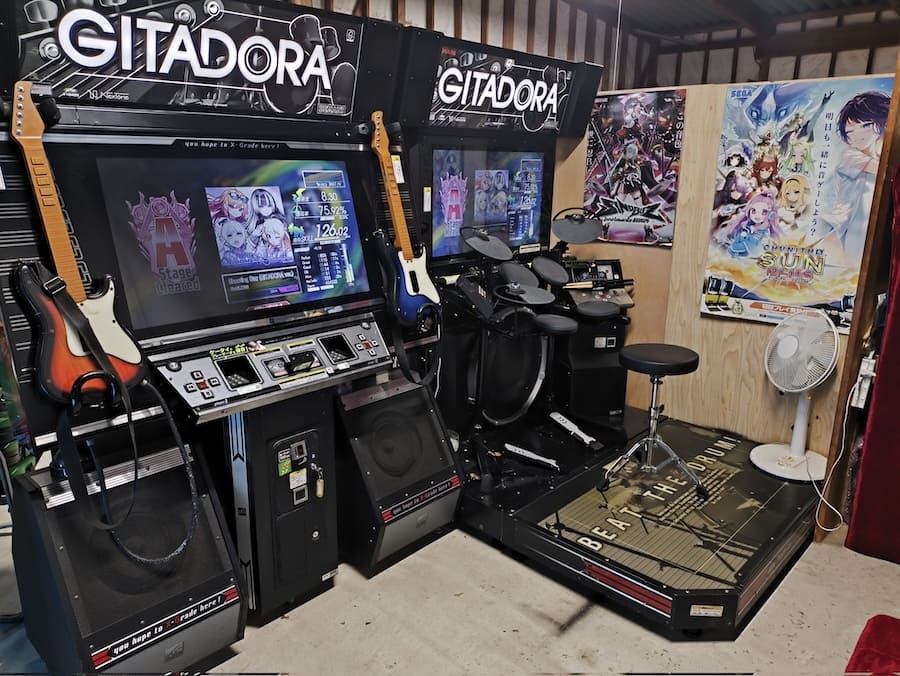 GITADORAの筐体