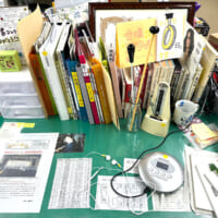 先生の人となりが見えるデスク