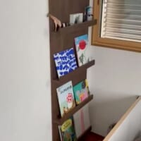 入口はマガジンラック