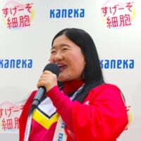 エピソードトークをするよしこさん