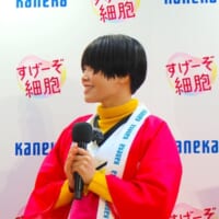 締めの言葉を述べるまひるさん