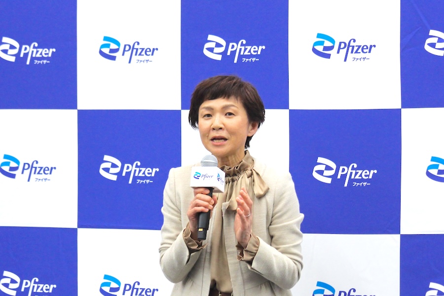 ブラインド・トークへの感想を述べる上甲氏