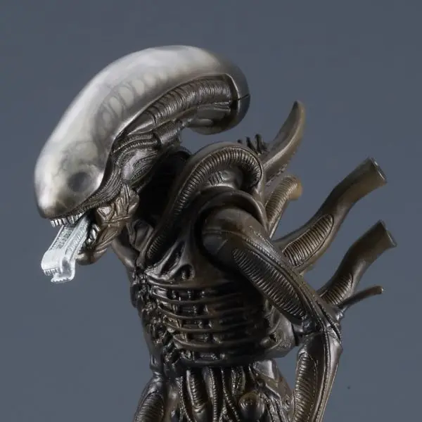 カプセルトイの域を超えた超造形 SR+シリーズに「エイリアン」襲来