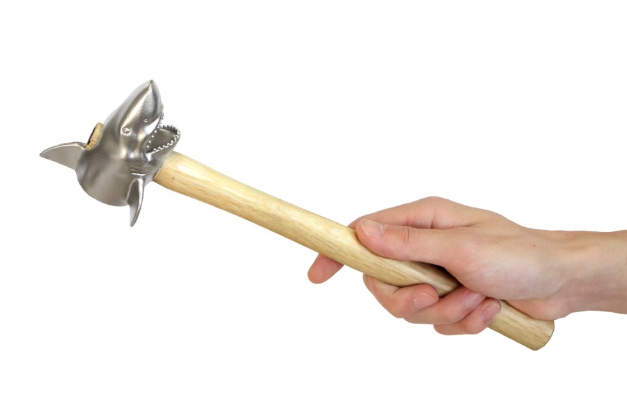 「シャークヘッドハンマー」