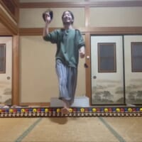 大技を成功させ喜びの表情