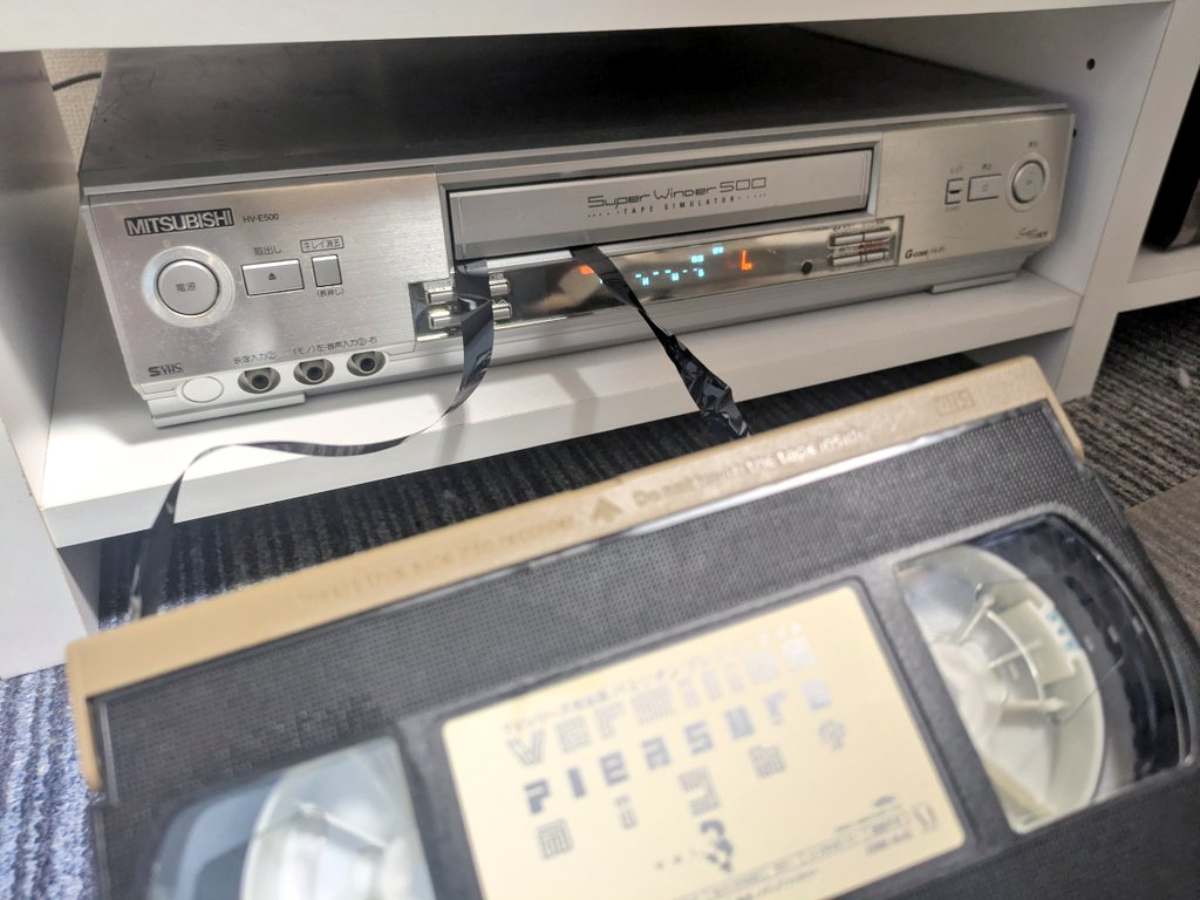 昭和・平成世代の記憶 ビデオテープ巻き込み事故、令和に蘇る