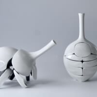 一輪挿しがカブトムシに変形する陶芸作品 可動構造に込められた1年の試行錯誤
