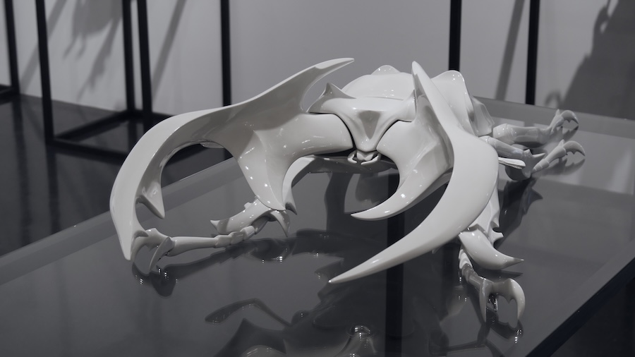 大型犬サイズのクワガタ