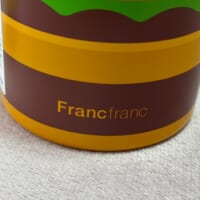 マクドナルドとFrancfrancそれぞれのロゴが
