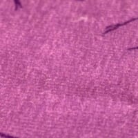 直径26cmほどで、素材はポリエステル100%