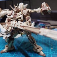 換装のため、機体内には磁石が仕込まれている