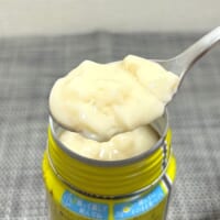 スプーンですくう