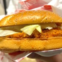 辛みの奥に広がるスパイスの風味が癖になる