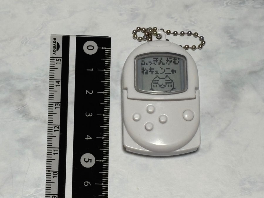 ミニチュアチャーム実物の直径は約5cm