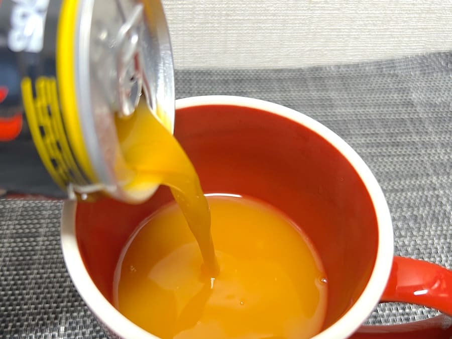 色味はオレンジ