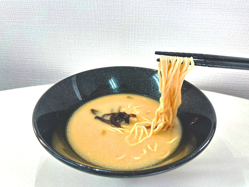 らーめん缶 豚骨風らーめん