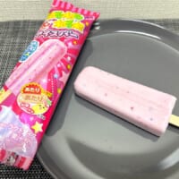 ねるねるしないねるねるねるね？　40周年記念アイスを食べてみた