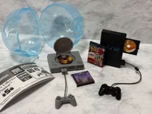 歴代プレステのカプセルトイミニチュアをレビュー 常軌を逸した細かさに驚愕